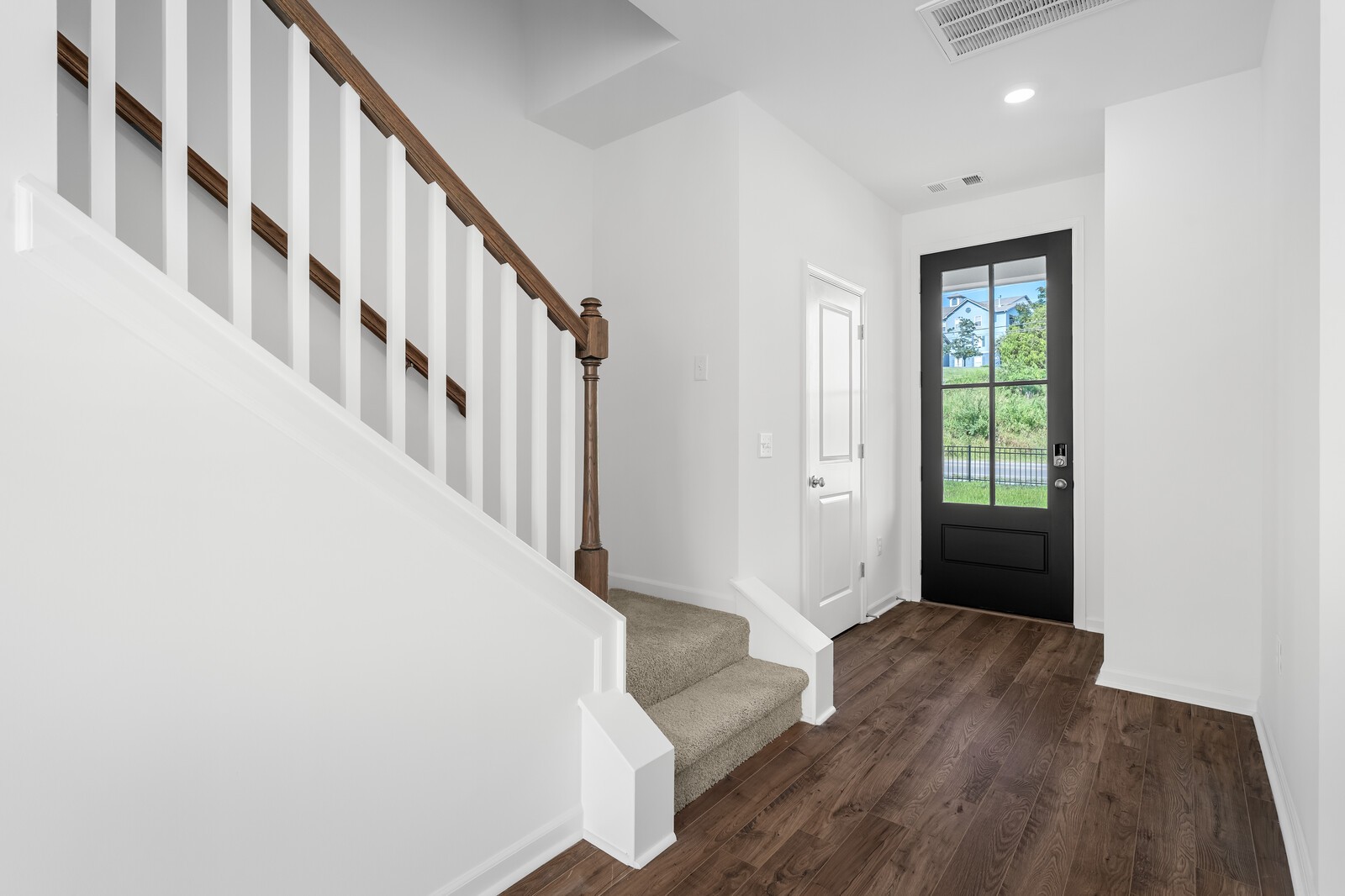 416 Blair Road Smyrna, TN 37167 - Photo 4 of 38 Gallery Image 4