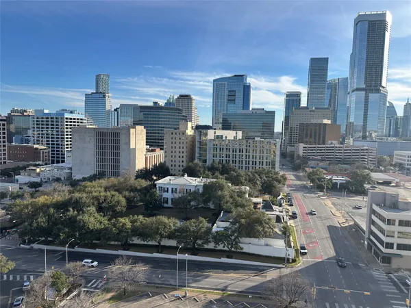 a view of buildings