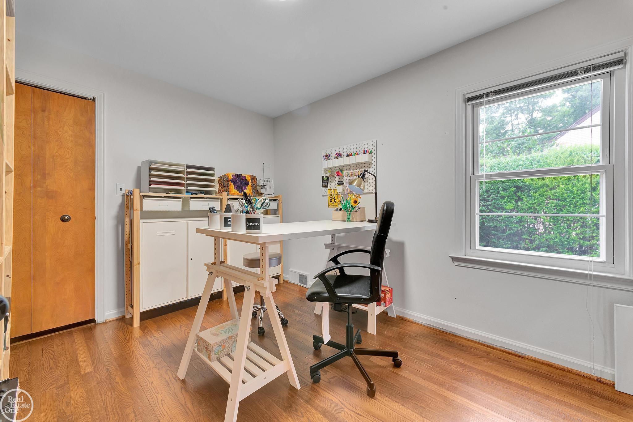 951 Hampton Road Grosse Pointe Woods, MI 48236 - Photo 27 of 85