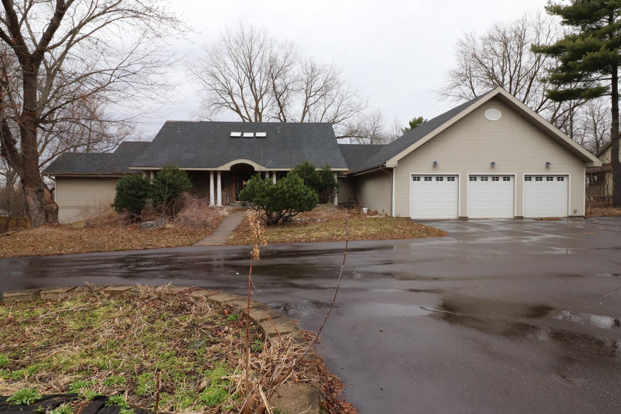 31300 Oasis Road Center City, MN 55012 - Photo 2 of 74