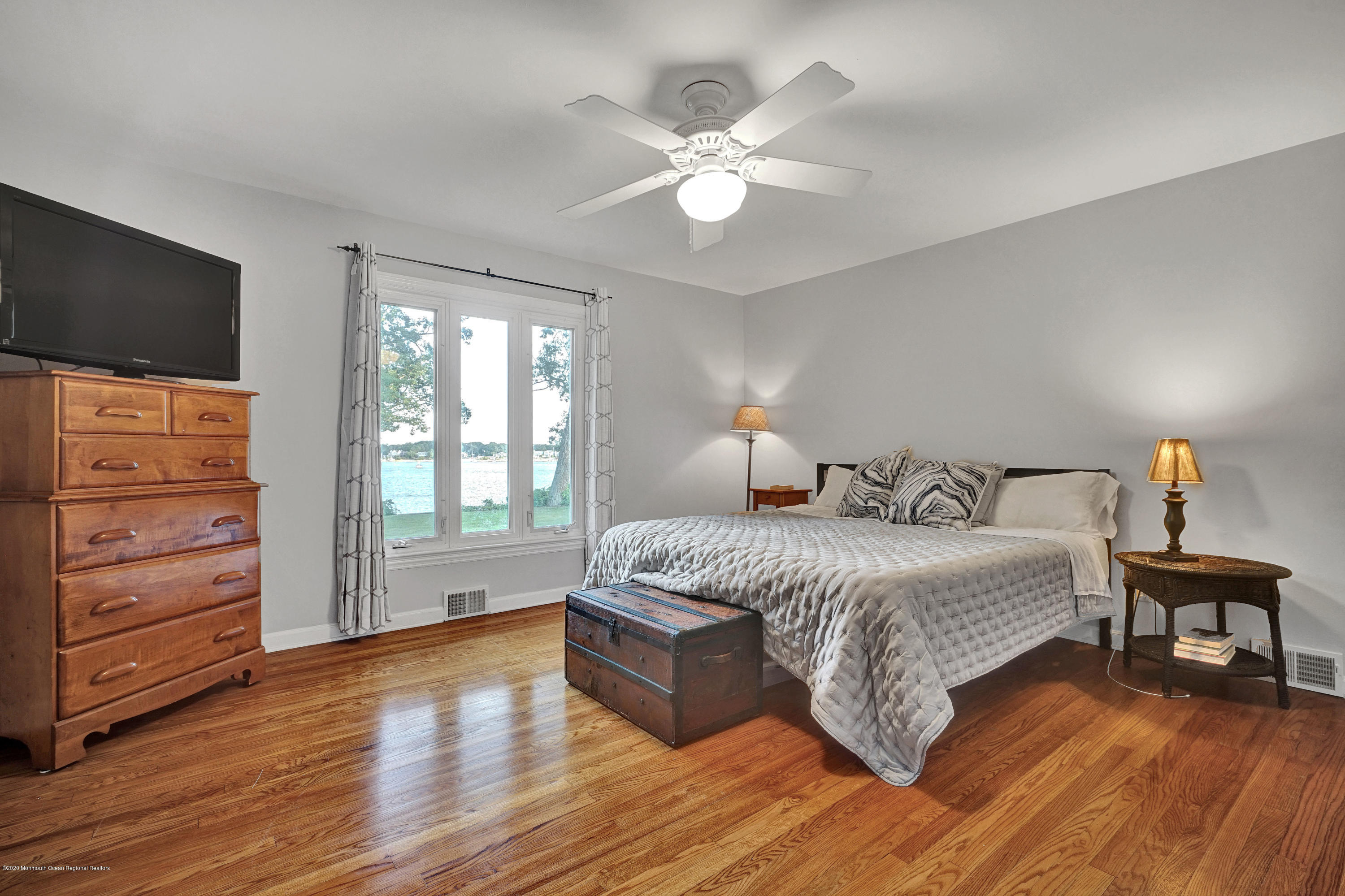 1008 Brainard Place Brielle, NJ 08730 - Photo 11 of 29 Master Bedroom2