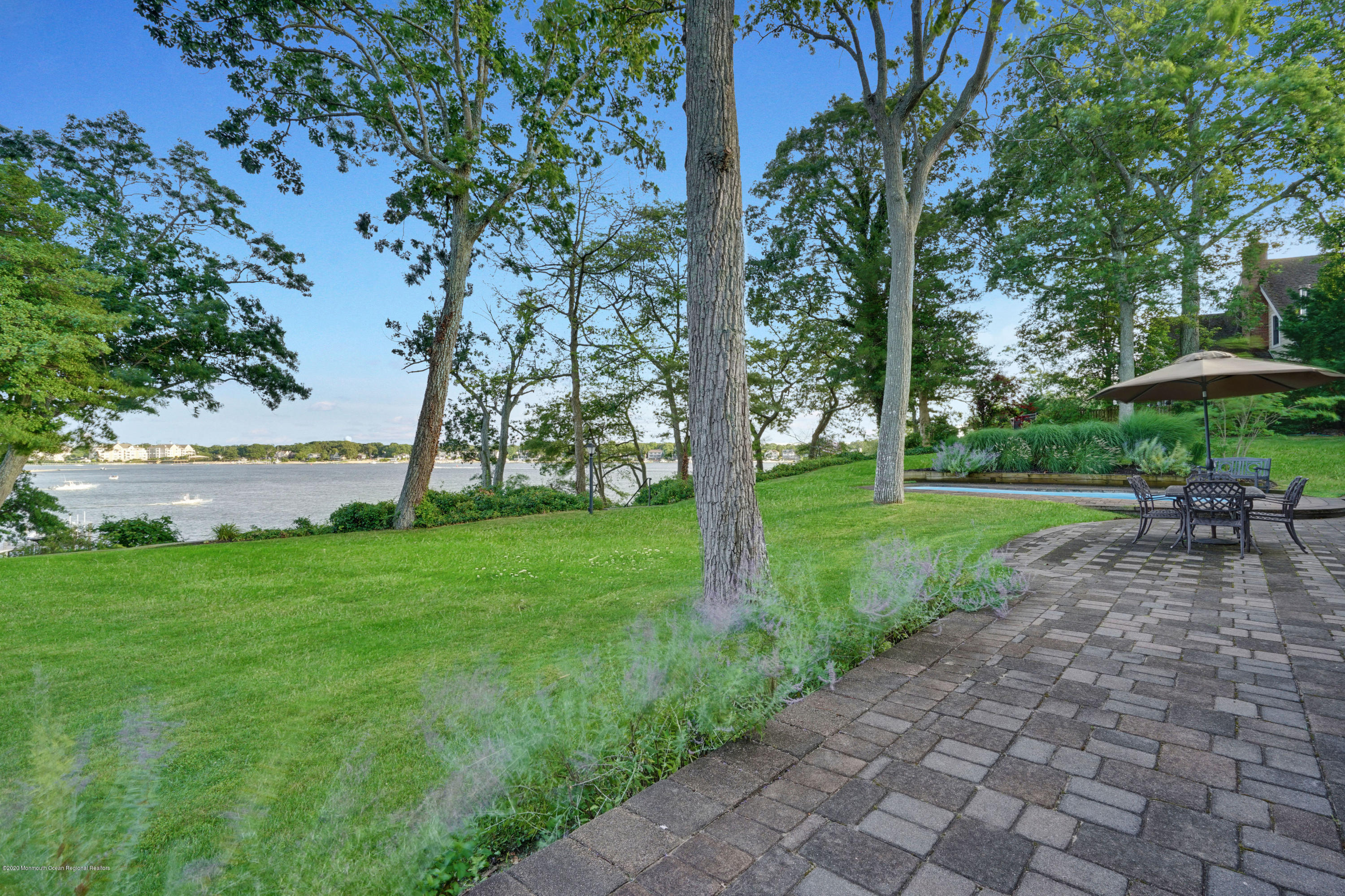 1008 Brainard Place Brielle, NJ 08730 - Photo 21 of 29 Back patio