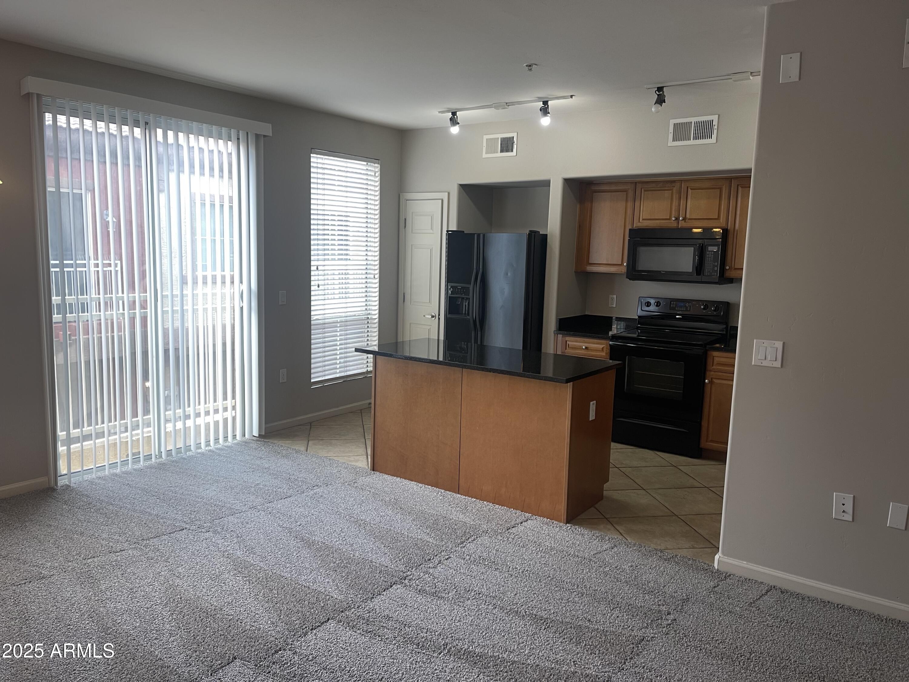 1920 East Bell Road, Unit 1188 Phoenix, AZ 85022 - Photo 3 of 23 IMG_2389