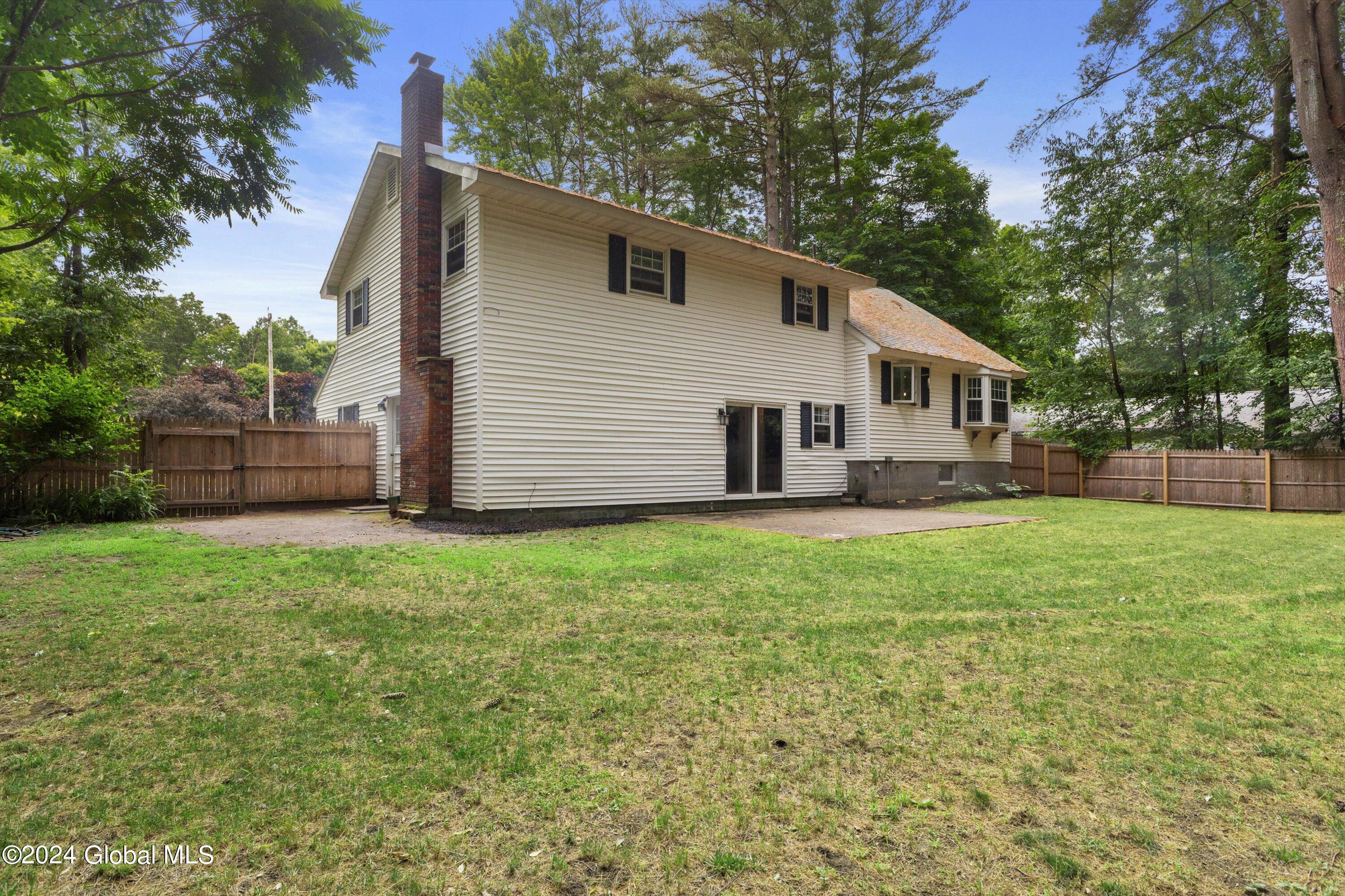 26 Aldrich Road Milton, NY 12020 - Photo 21 of 27 06-IMG_0114