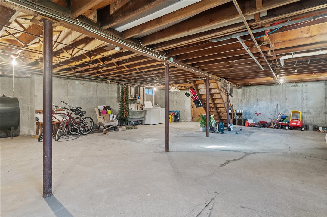 94 Abbott Run Valley Road Cumberland, RI 02864 - Photo 31 of 39 Gallery Image 31