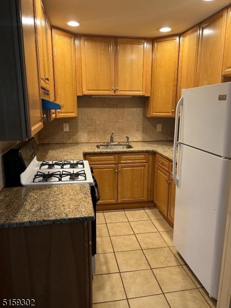 139 Boonton Avenue Butler, NJ 07405 - Photo 3 of 10