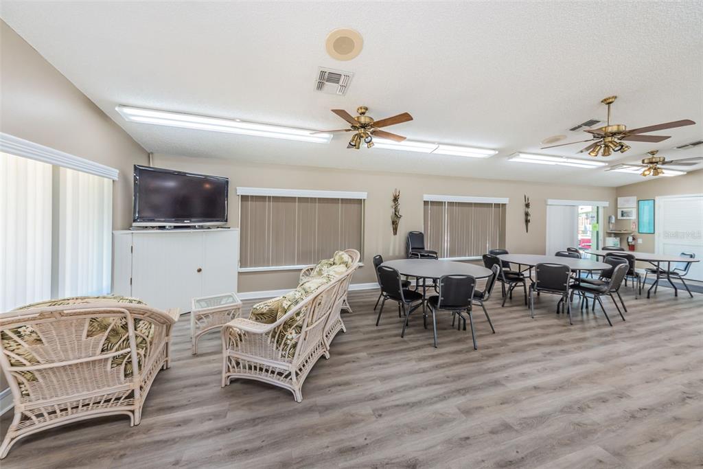 2600 Pine Ridge Way South, Unit A2 Palm Harbor, FL 34684 - Photo 51 of 86