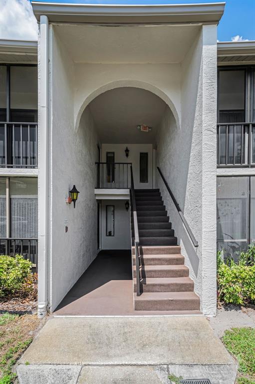2600 Pine Ridge Way South, Unit A2 Palm Harbor, FL 34684 - Photo 7 of 86