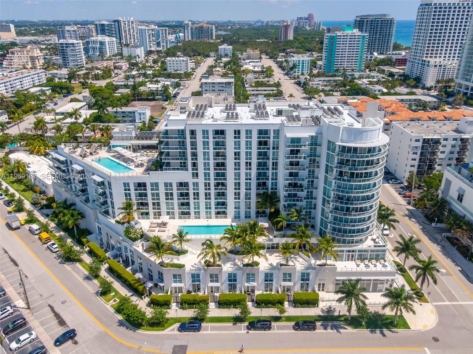 401 North Birch Road, Unit 502 Fort Lauderdale, FL 33304 - Photo 36 of 52 a picture of city view