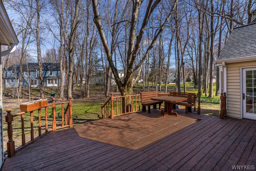 48 Deer Run Amherst, NY 14221 - Photo 5 of 44
