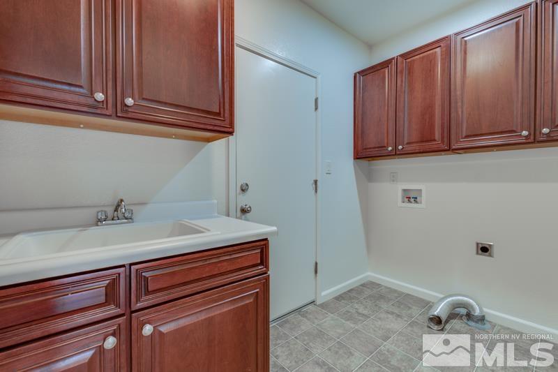 10048 Cascade Falls Drive Reno, NV 89521 - Photo 20 of 38 Photo 20
