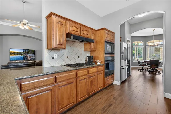 $700,000 | 1994 North Cherry Lane, Clovis, CA 93619