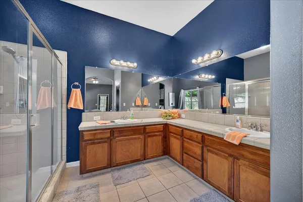 $700,000 | 1994 North Cherry Lane, Clovis, CA 93619