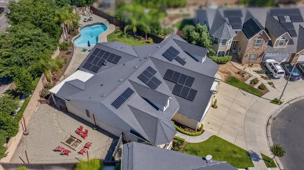 $700,000 | 1994 North Cherry Lane, Clovis, CA 93619
