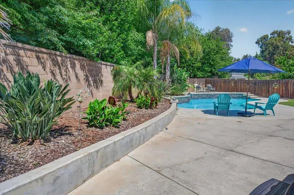 $700,000 | 1994 North Cherry Lane, Clovis, CA 93619