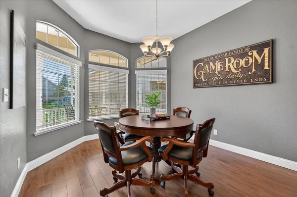 $700,000 | 1994 North Cherry Lane, Clovis, CA 93619