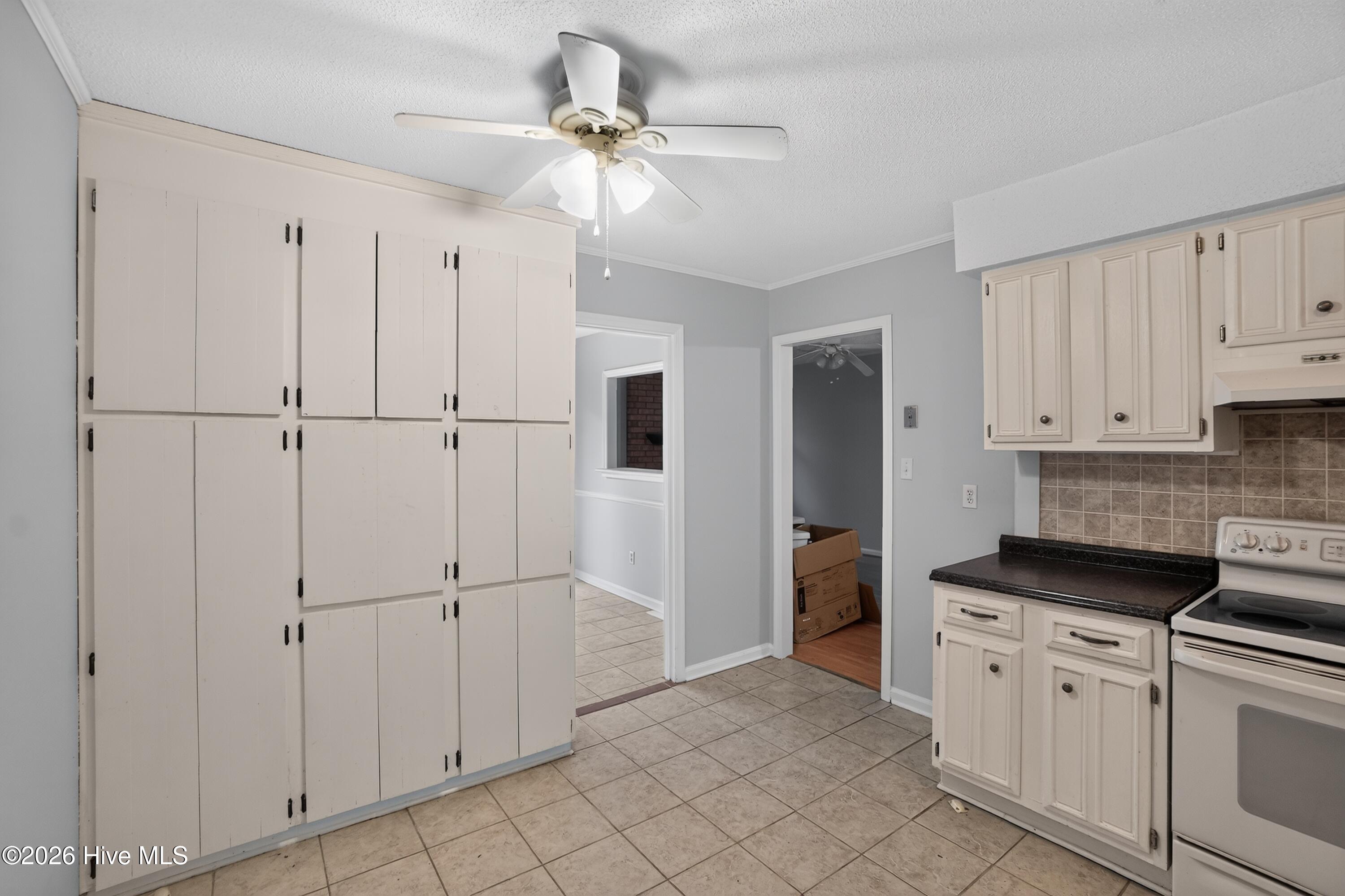 114 Shadow Brk Road Jacksonville, NC 28546 - Photo 7 of 15 Gallery Image 7