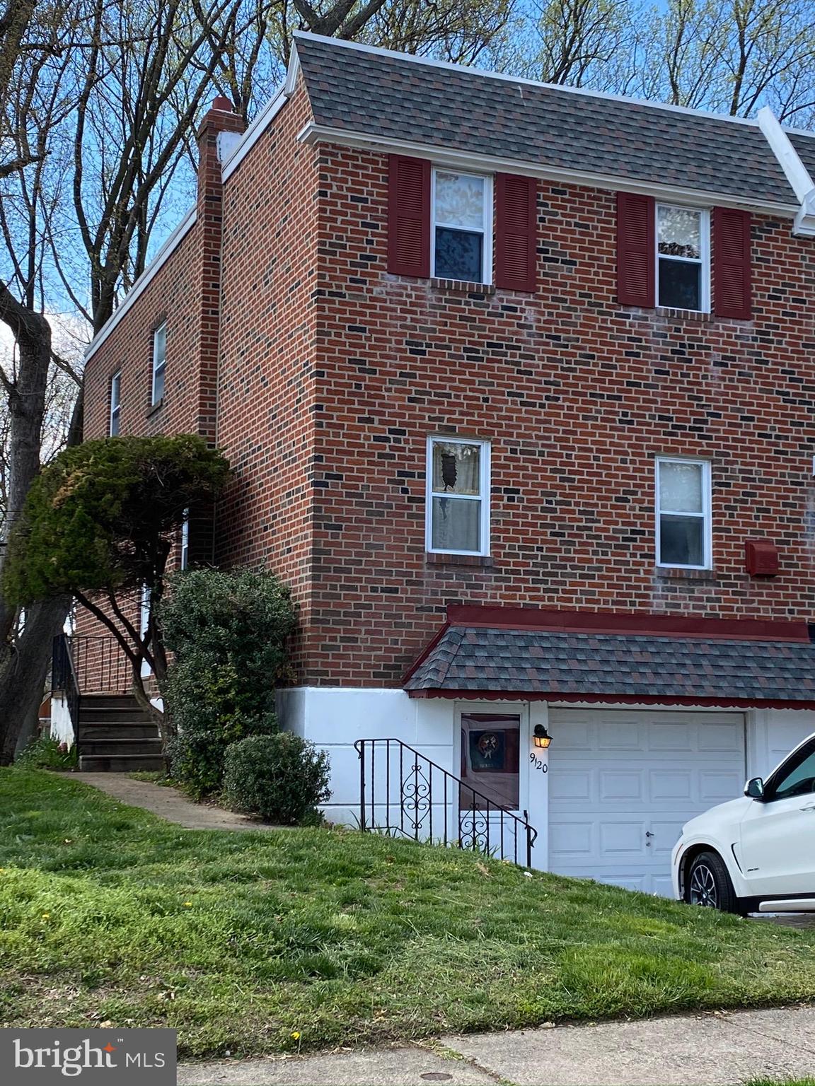 9120 Springview Road Philadelphia, PA 19115 - Photo 1 of 33 Gallery Image 1