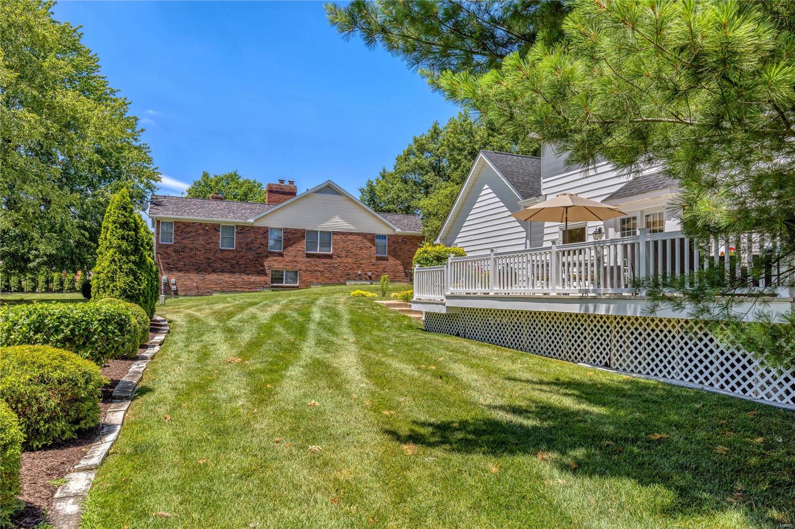 100 Bogey Estates Drive St. Charles, MO 63303 - Photo 12 of 43