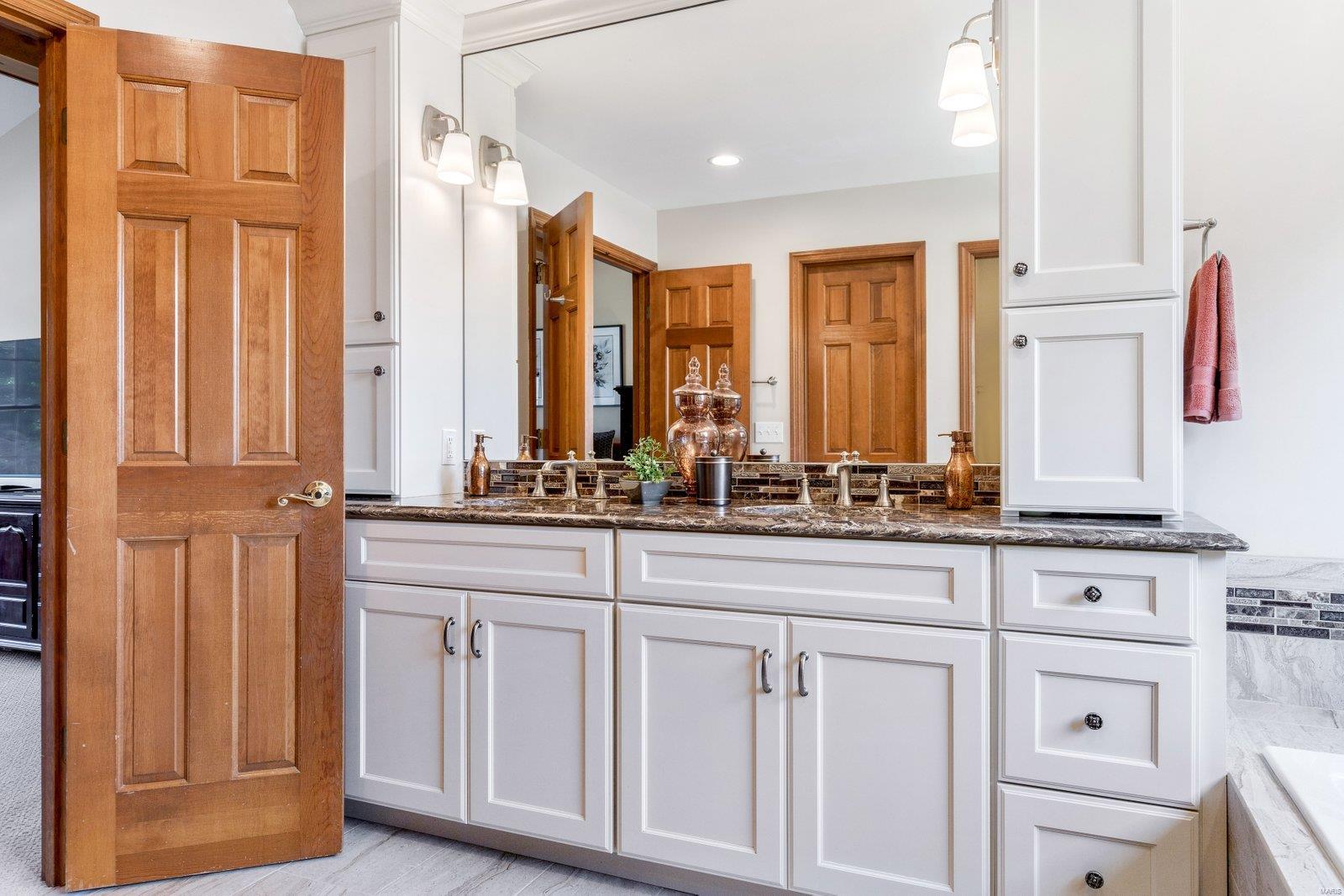 100 Bogey Estates Drive St. Charles, MO 63303 - Photo 36 of 43