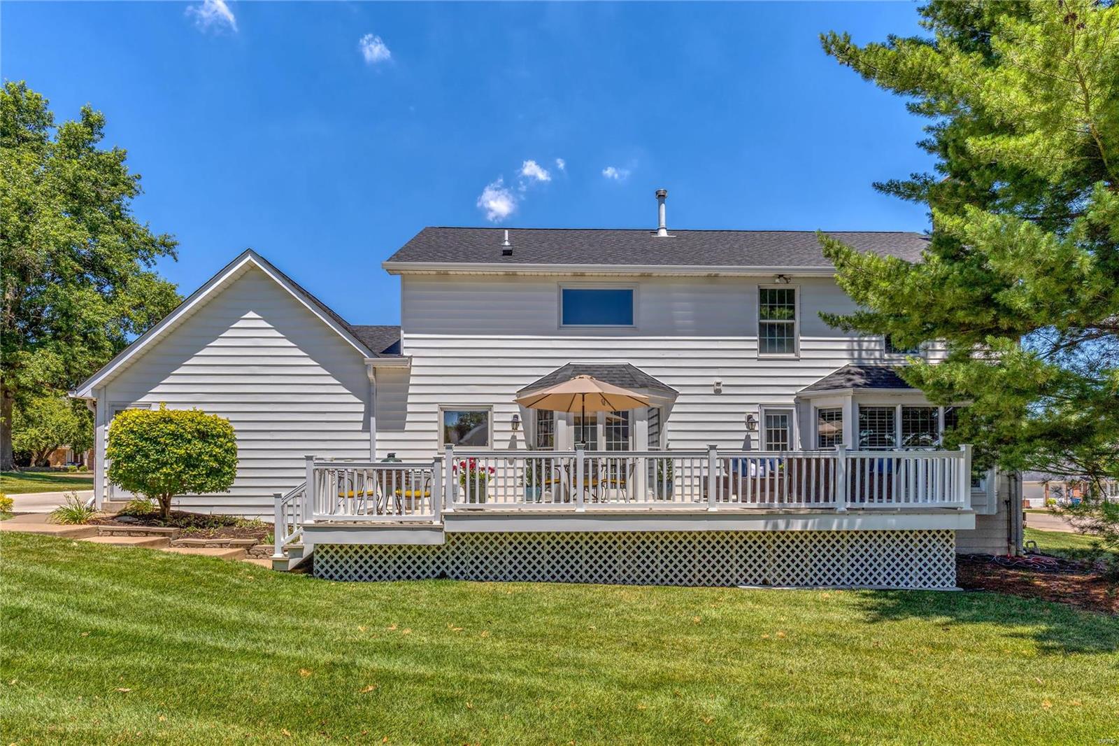 100 Bogey Estates Drive St. Charles, MO 63303 - Photo 4 of 43