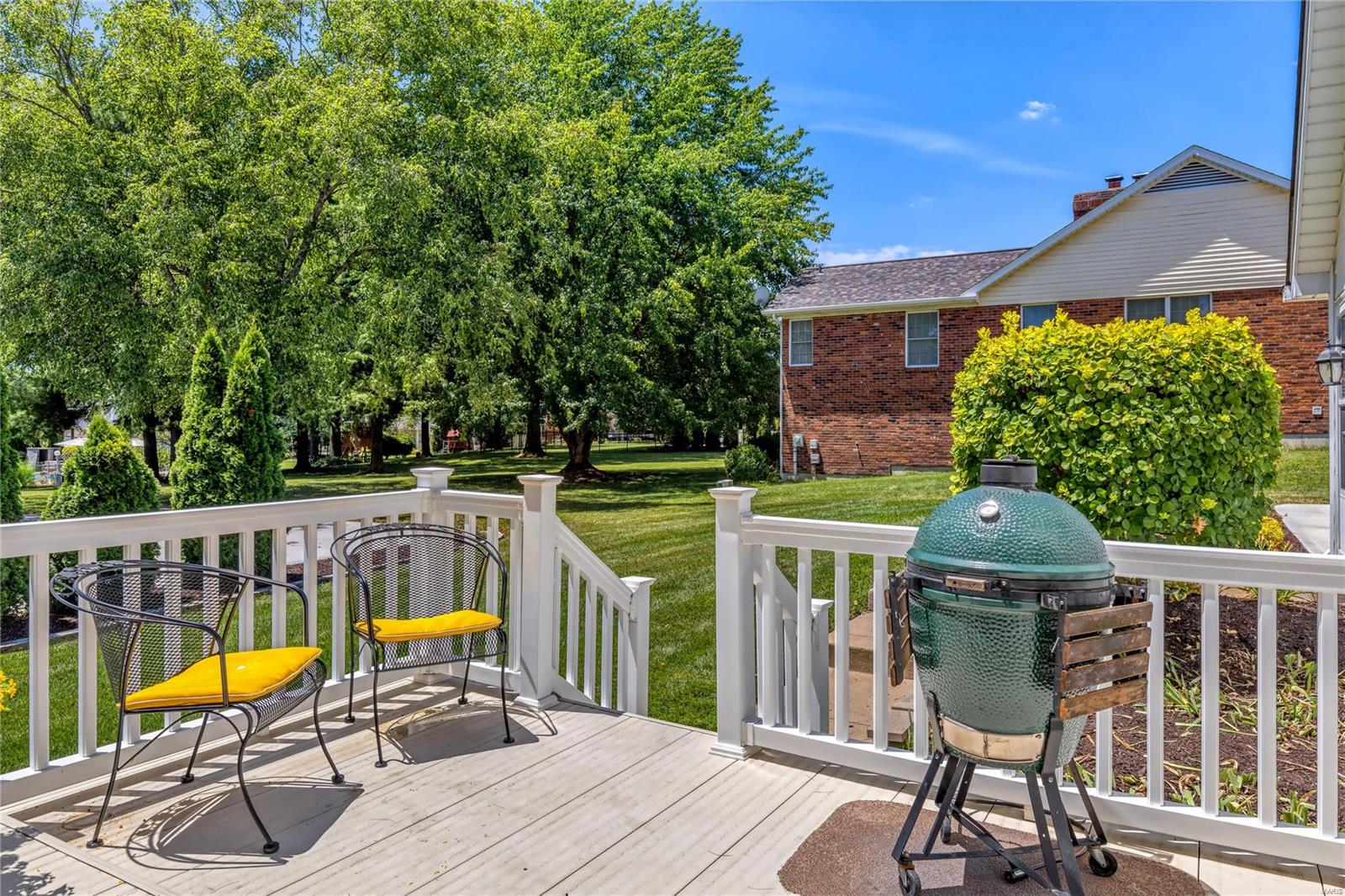 100 Bogey Estates Drive St. Charles, MO 63303 - Photo 10 of 43