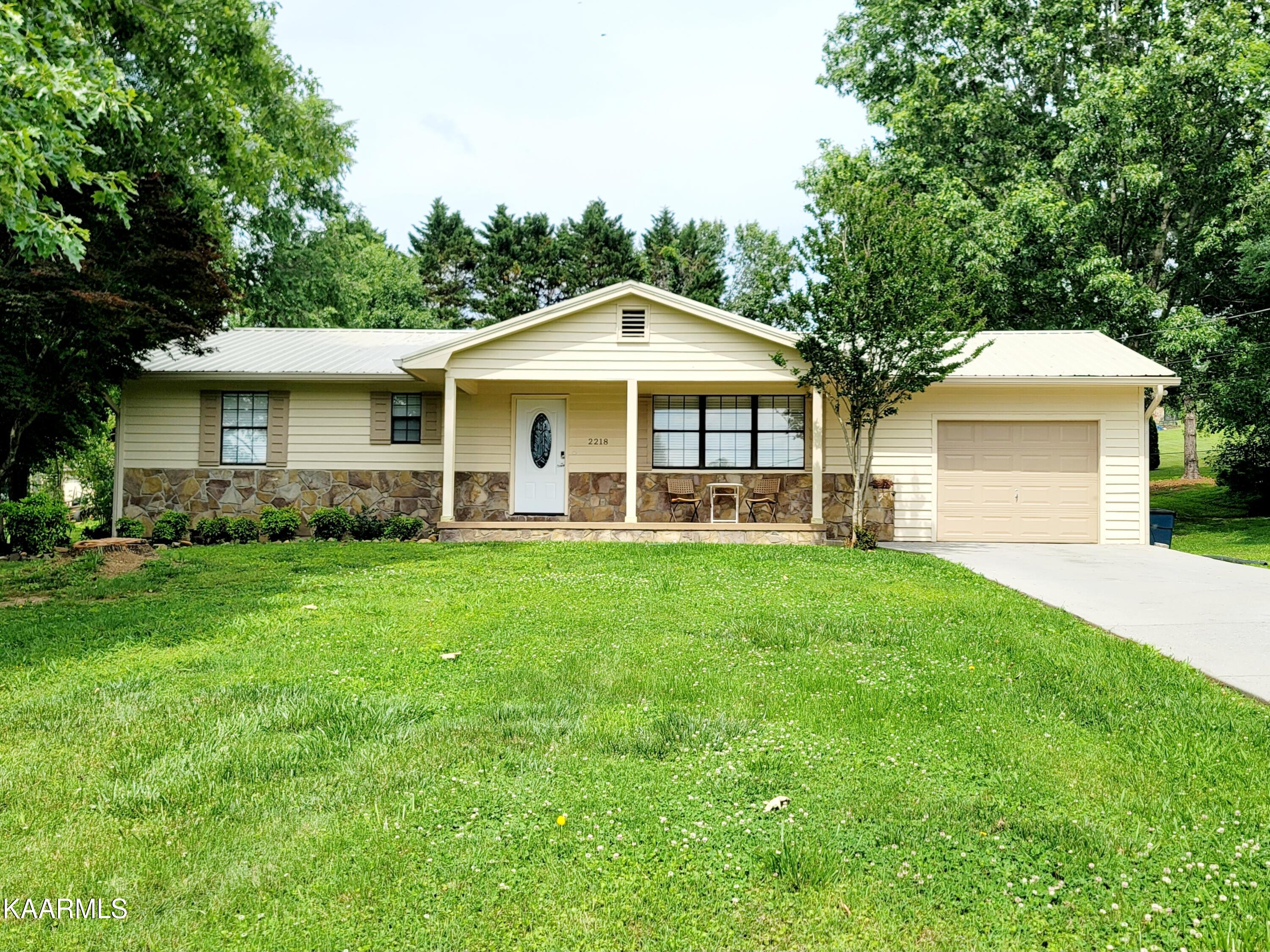 2218 Red Bank Circle Sevierville, TN 37876 - Photo 1 of 30 20230523_154834