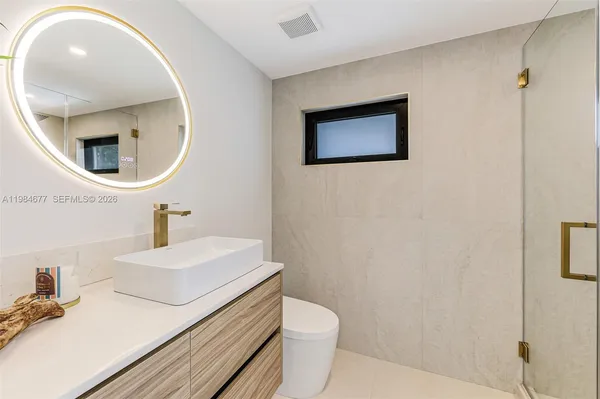 a close view of sink