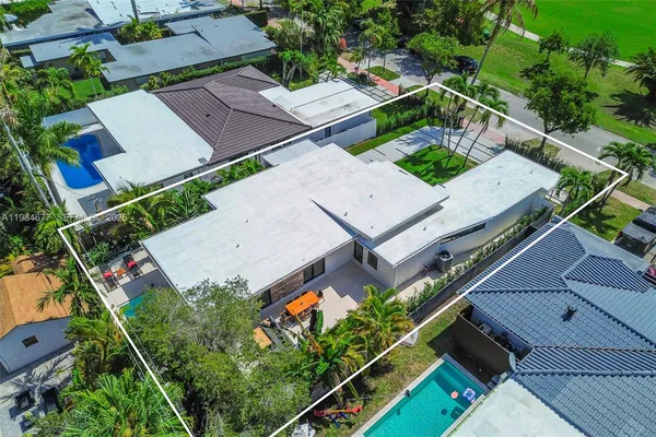 $2,575,000 | 905 Fairway Drive, Miami Beach, FL 33141