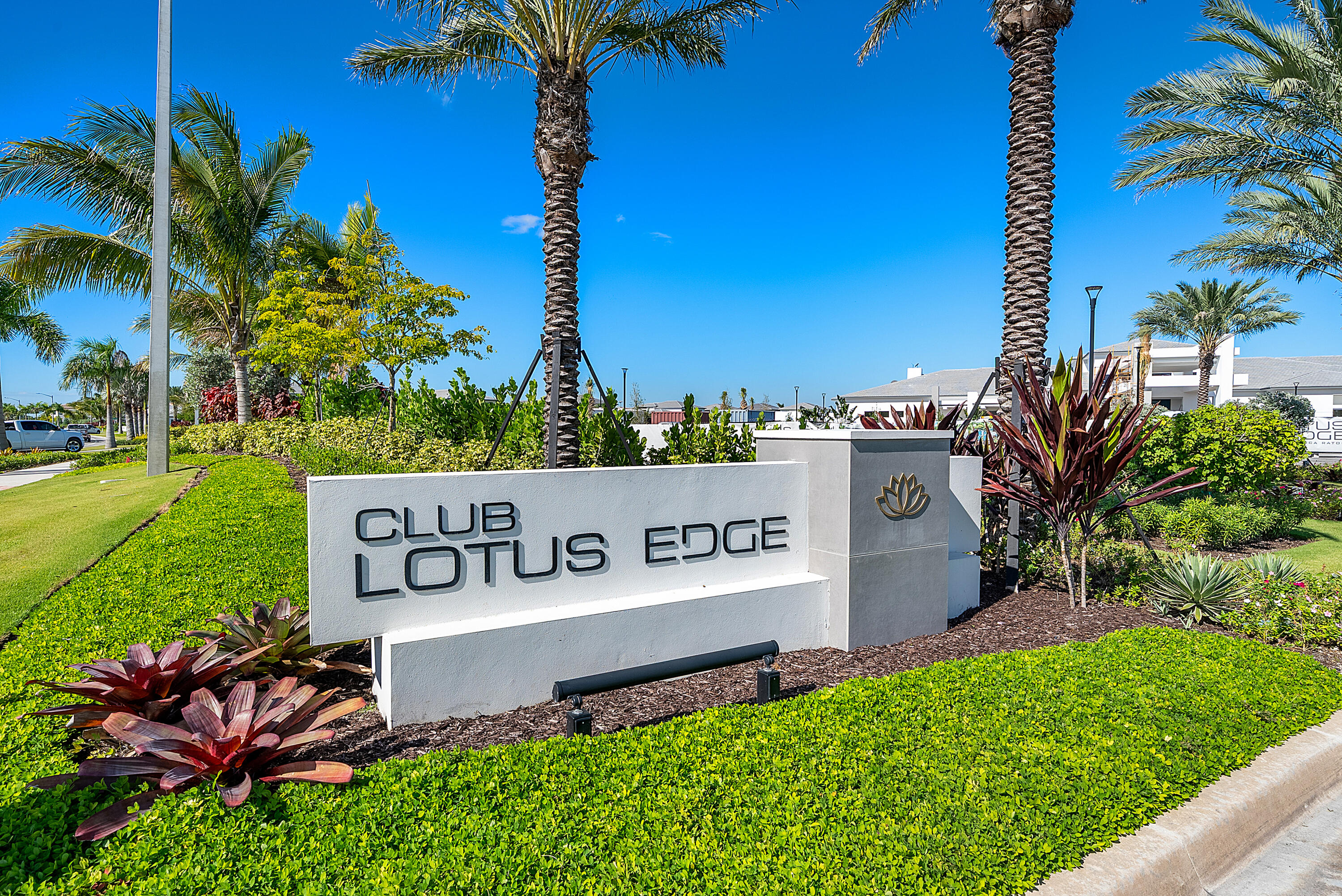 21015 Tangelo Tree Drive Boca Raton, FL 33434 - Photo 27 of 32 Clubhouse Entrance