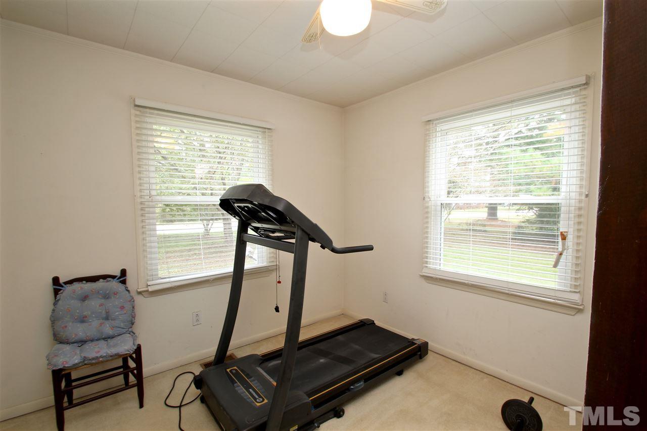 2807 Crestline Avenue Raleigh, NC 27603 - Photo 11 of 17 Gallery Image 11