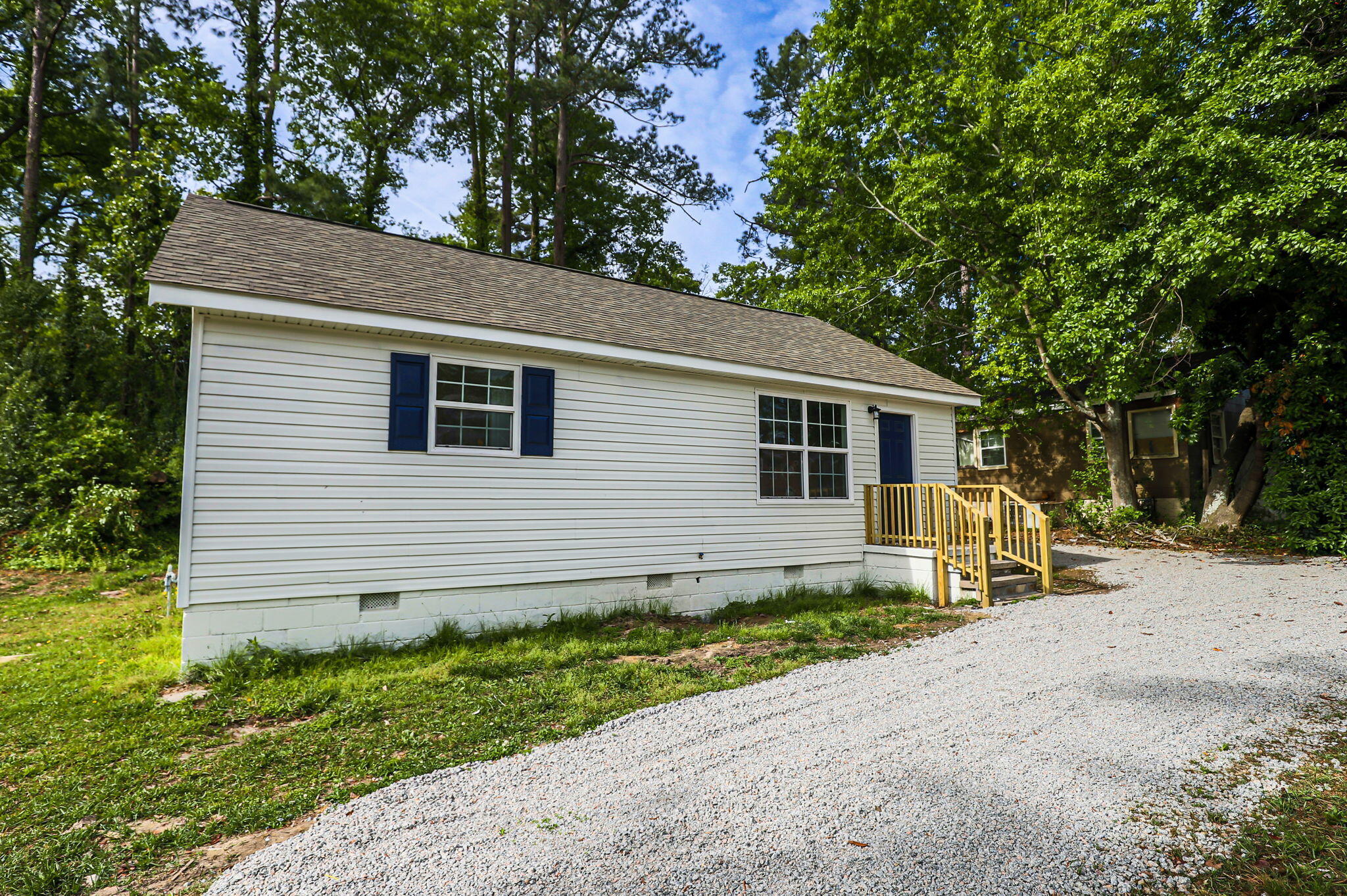 2438 Lumpkin Road Augusta, GA 30906 - Photo 3 of 25 3-web-or-mls-20-IMG_6976