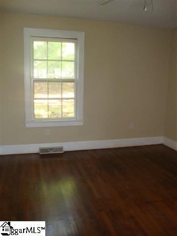 3415 Cannon Road Greer, SC 29651 - Photo 6 of 9