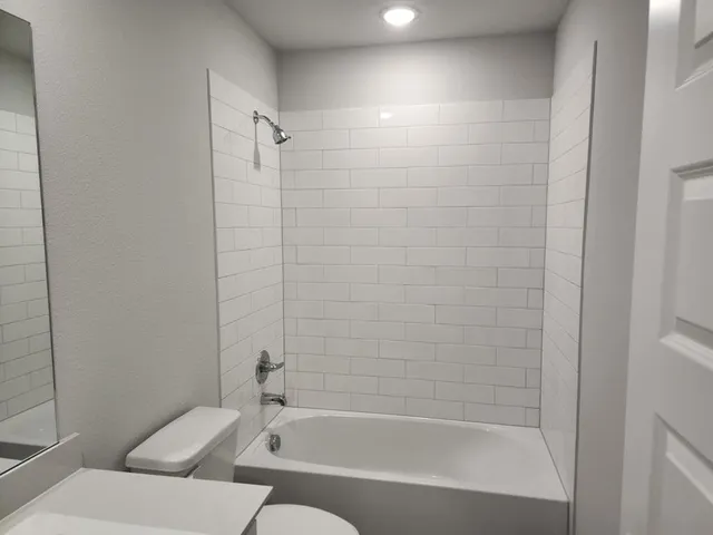 $2,300 | 1010 Rosemary Hl Drive, McKinney, TX 75071