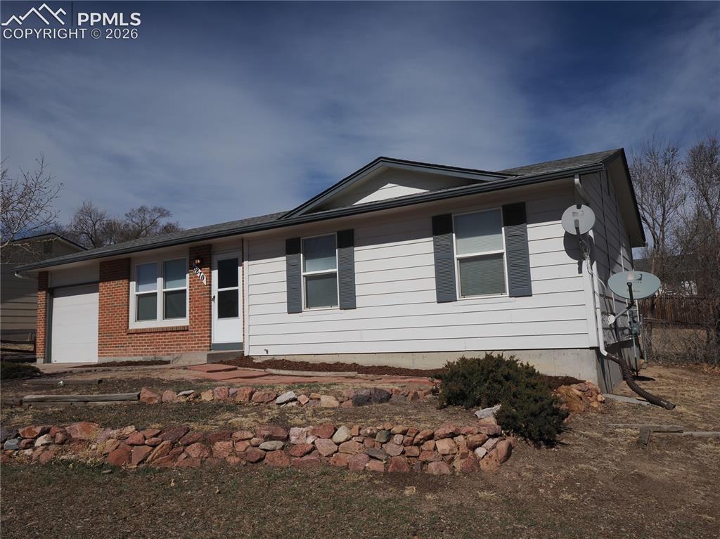 6870 Chippewa Road Colorado Springs, CO 80915 - Photo 3 of 30