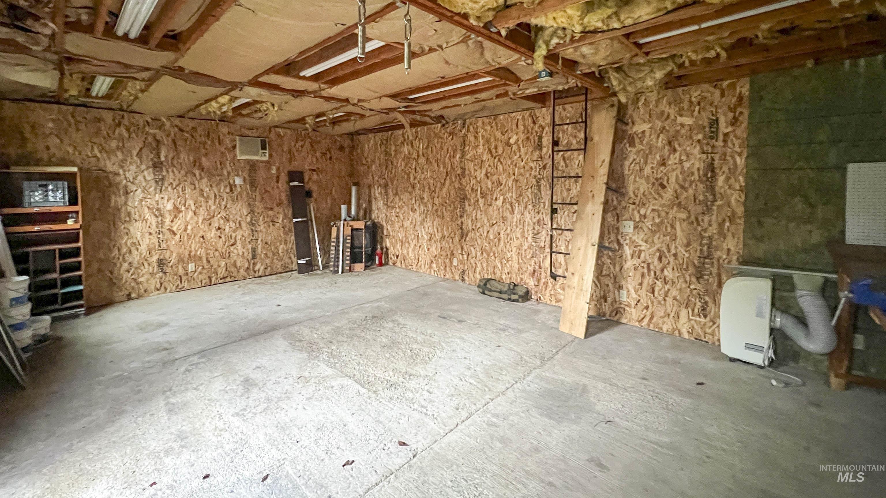 719 Viewpoint Road Lenore, ID 83541 - Photo 18 of 45