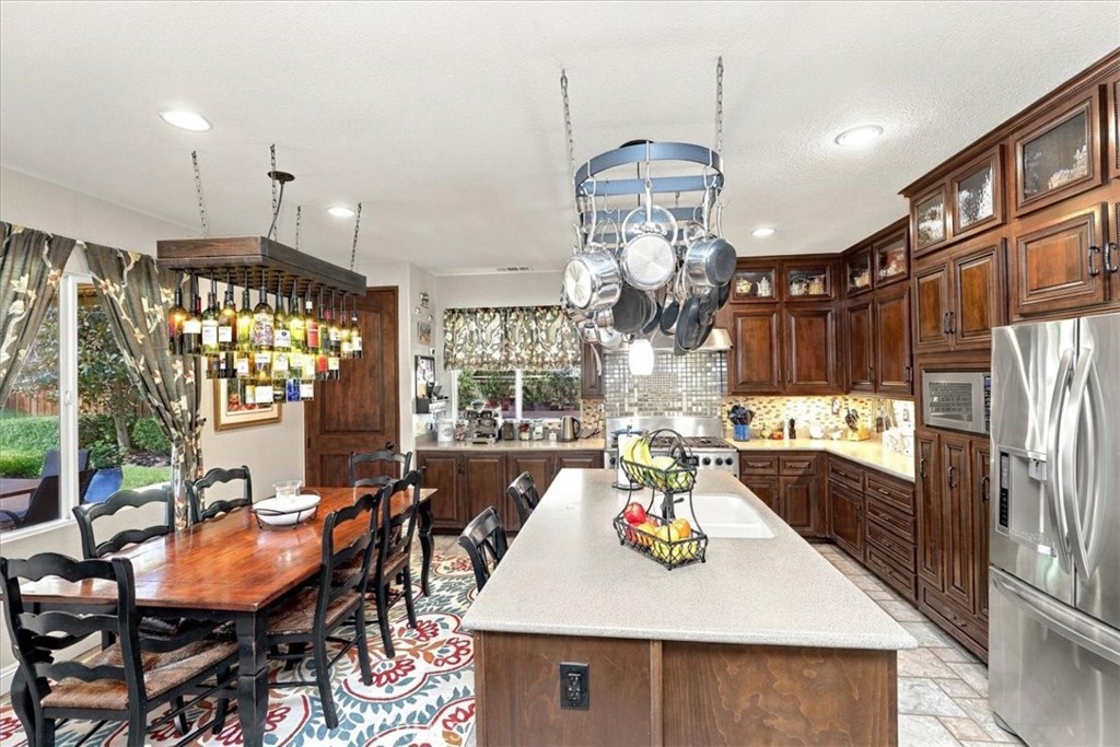 12563 Avocado Way Riverside, CA 92503 - Photo 24 of 72 Gallery Image 24