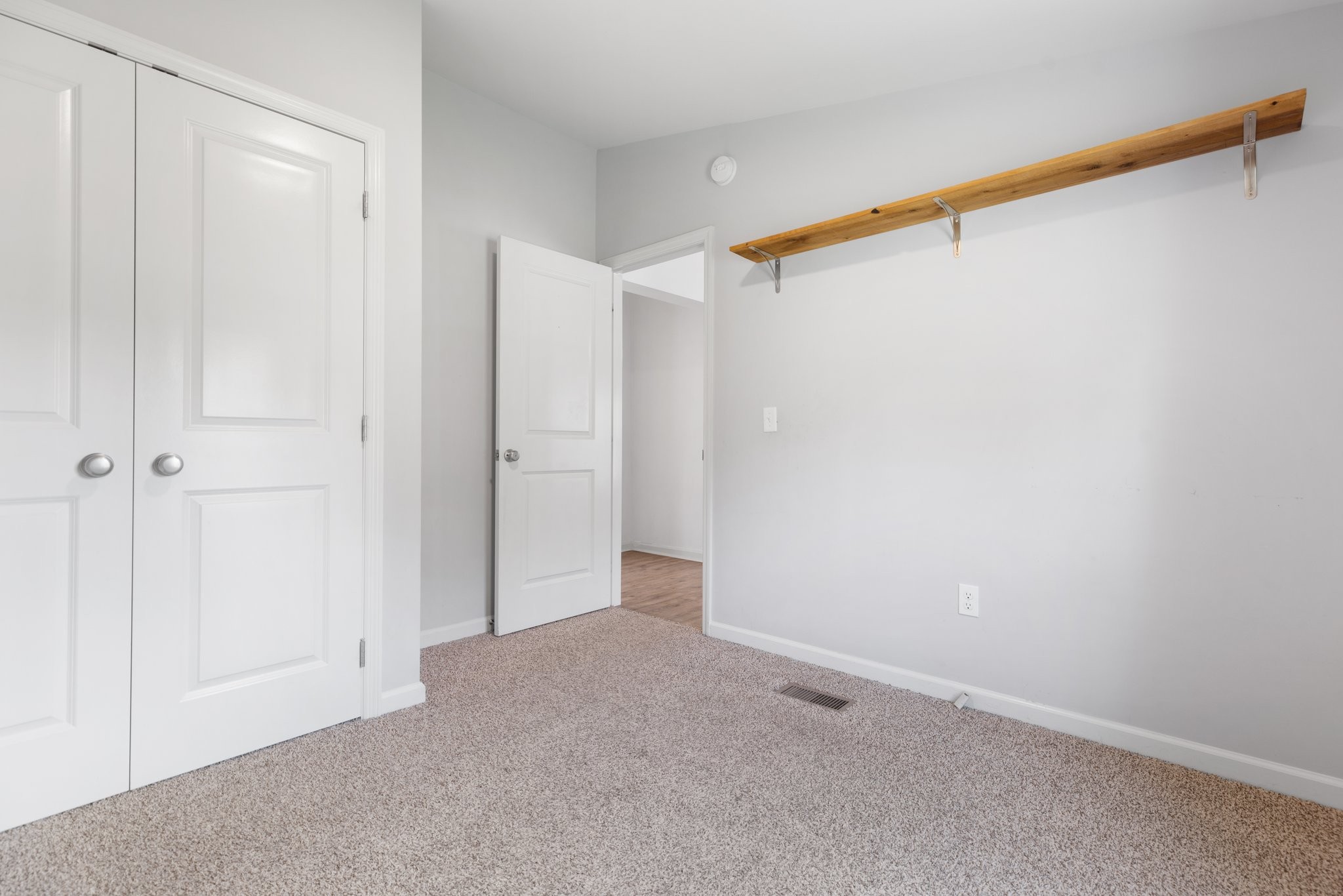 404 Broadview Street Chapel Hill, TN 37034 - Photo 12 of 21 a view of an empty room
