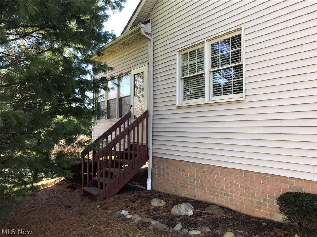 2446 Charing Cross Road Northwest Canton, OH 44708 - Photo 24 of 25 Gallery Image 24