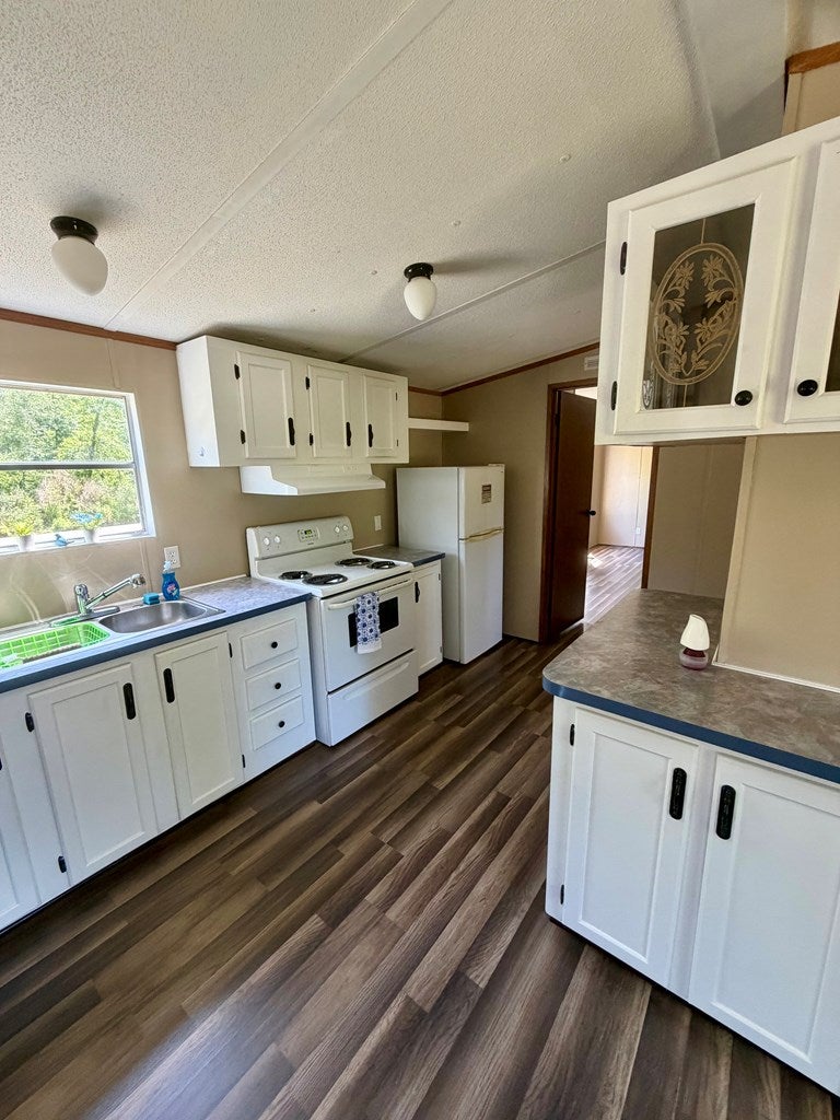 40 Jennifer Royal Road Lakeland, GA 31635 - Photo 10 of 22 Gallery Image 10