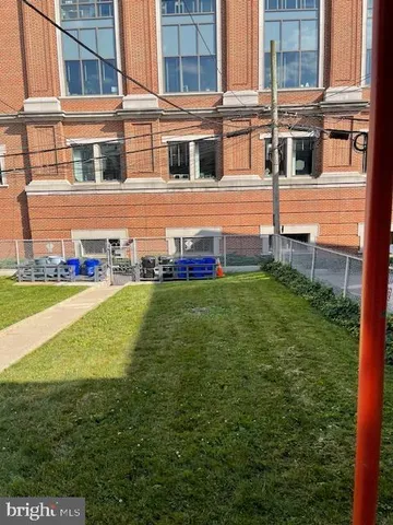 a front view of house with yard