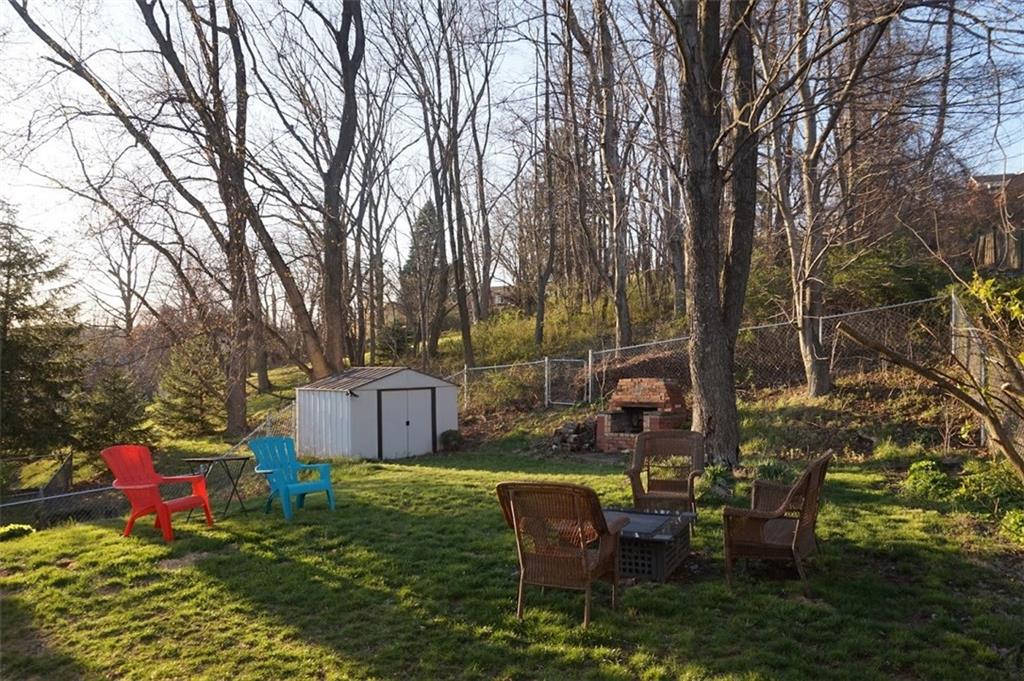 1613 McCully Road Castle Shannon, PA 15234 - Photo 2 of 22 Gallery Image 2