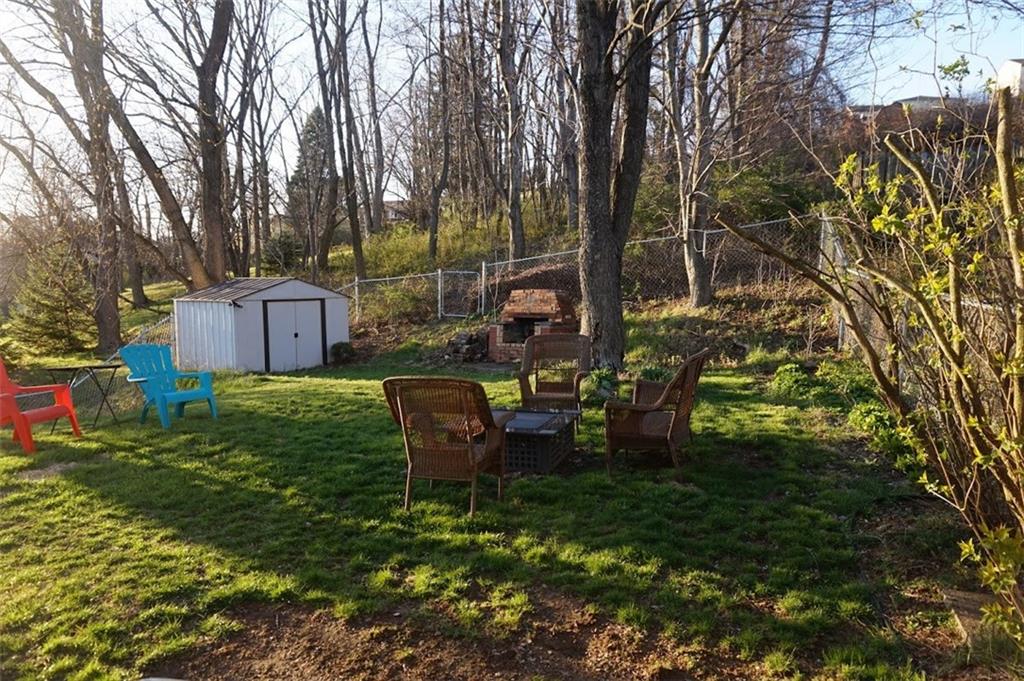 1613 McCully Road Castle Shannon, PA 15234 - Photo 3 of 22 Gallery Image 3