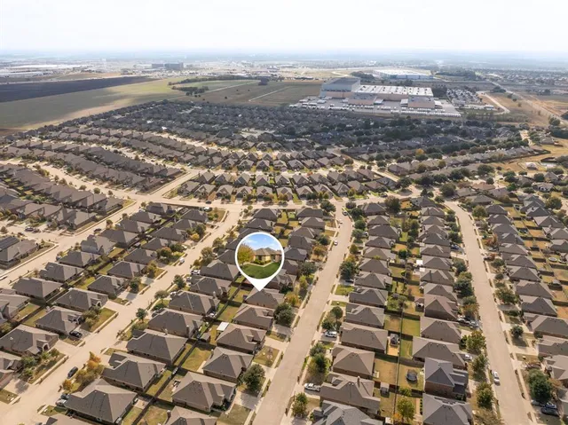 $324,900 | 216 Chimney Rock Drive, Waxahachie, TX 75167