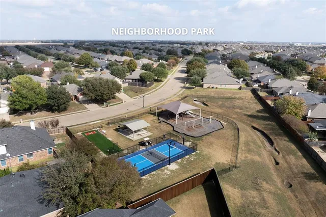 $324,900 | 216 Chimney Rock Drive, Waxahachie, TX 75167