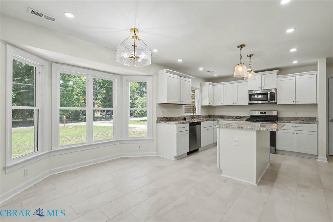 110 Artillery Road Yorktown, VA 23692 - Photo 13 of 39