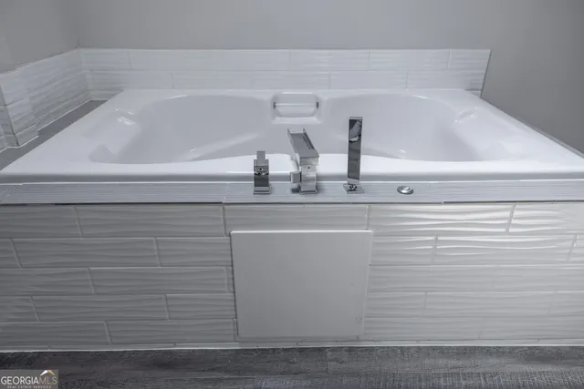 $644,900 | 4053 Spalding Hollow Northwest, Peachtree Corners, GA 30092