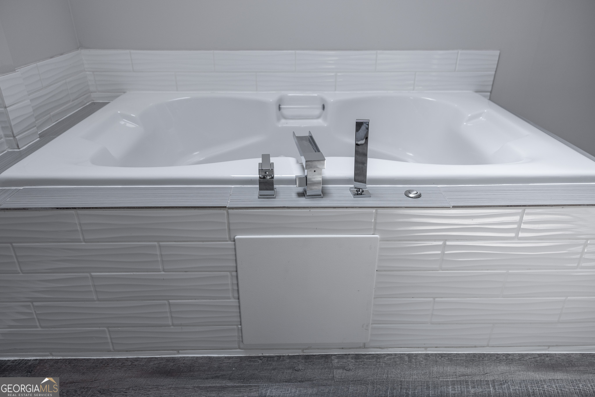 4053 Spalding Hollow Northwest Peachtree Corners, GA 30092 - Photo 26 of 54