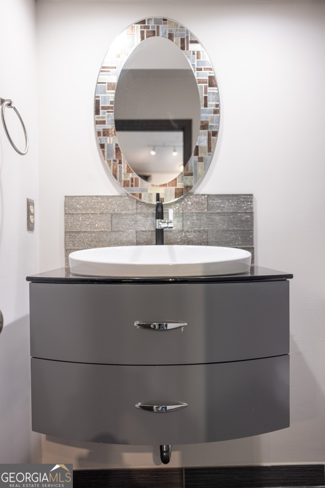 4053 Spalding Hollow Northwest Peachtree Corners, GA 30092 - Photo 33 of 54