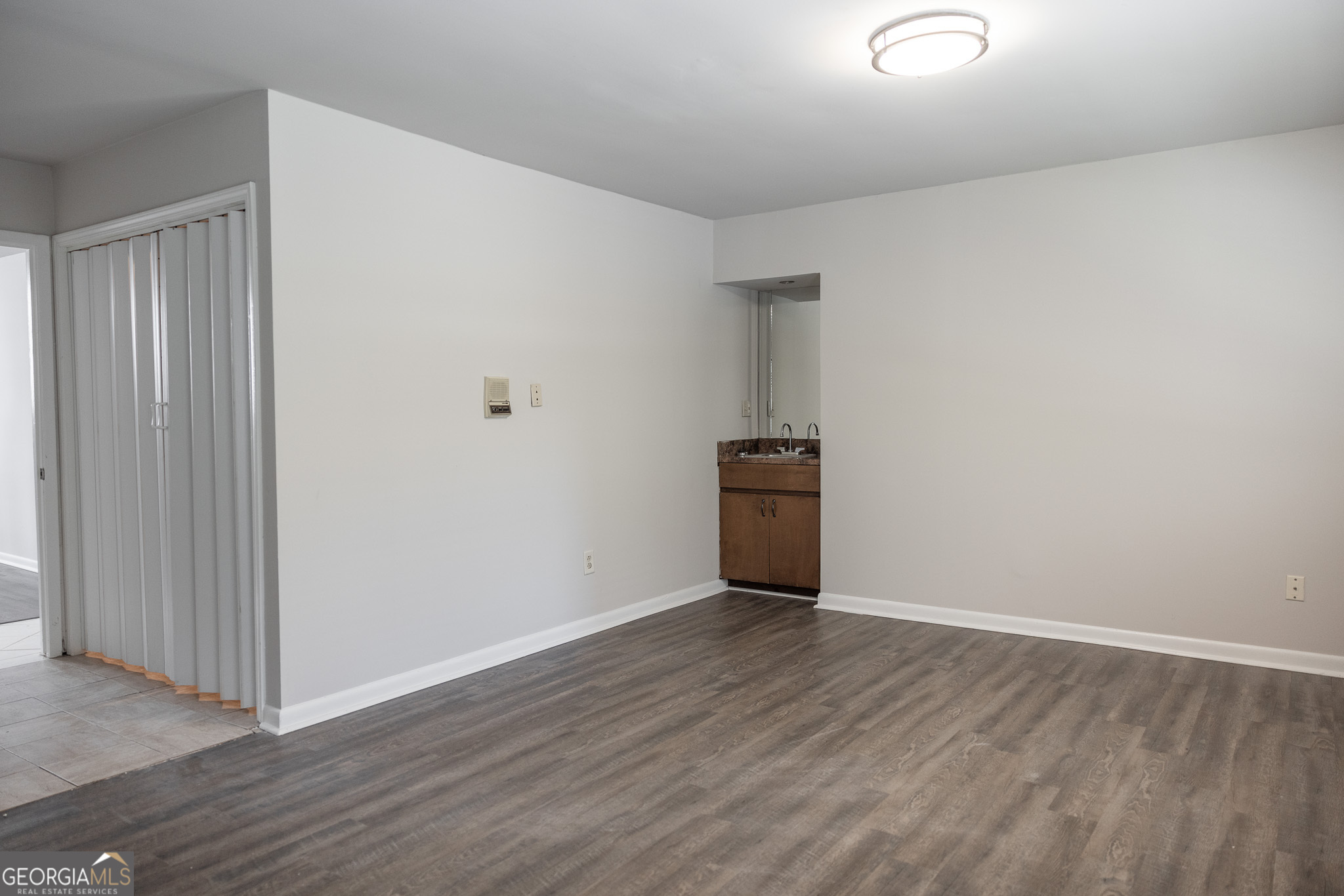 4053 Spalding Hollow Northwest Peachtree Corners, GA 30092 - Photo 35 of 54 Bedroom